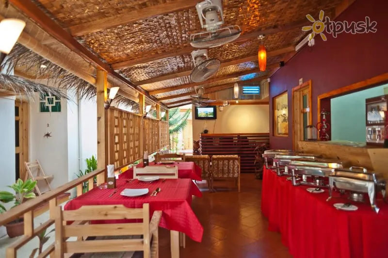Фото отеля Stingray Beach Inn 3* Південний Мале Атол Мальдіви бари та ресторани