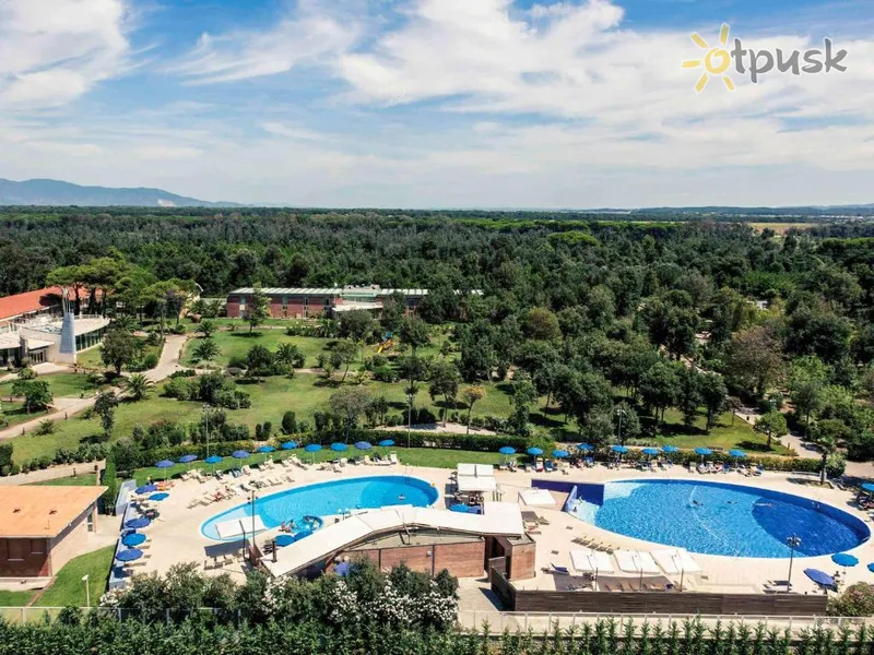 Фото отеля Mercure Tirrenia Green Park 4* Тоскана Італія екстер'єр та басейни