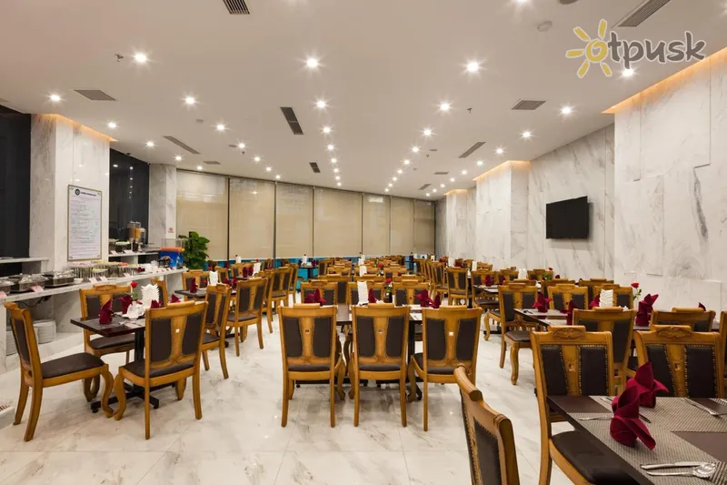 Фото отеля Diamond Nhatrang Hotel 3* Nha Trang Vjetnama bāri un restorāni