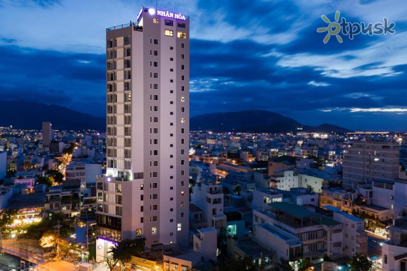 Фото отеля Diamond Nhatrang Hotel 3* Нячанг Вьетнам экстерьер и бассейны