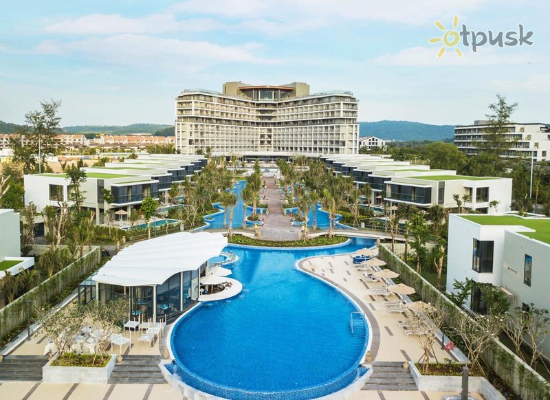 Фото отеля Best Western Premier Sonasea Phu Quoc 5* о. Фукуок Вьетнам экстерьер и бассейны