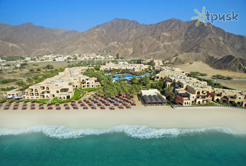 Фото отеля Miramar Al Aqah Beach Resort 5* Fujairah JAE išorė ir baseinai