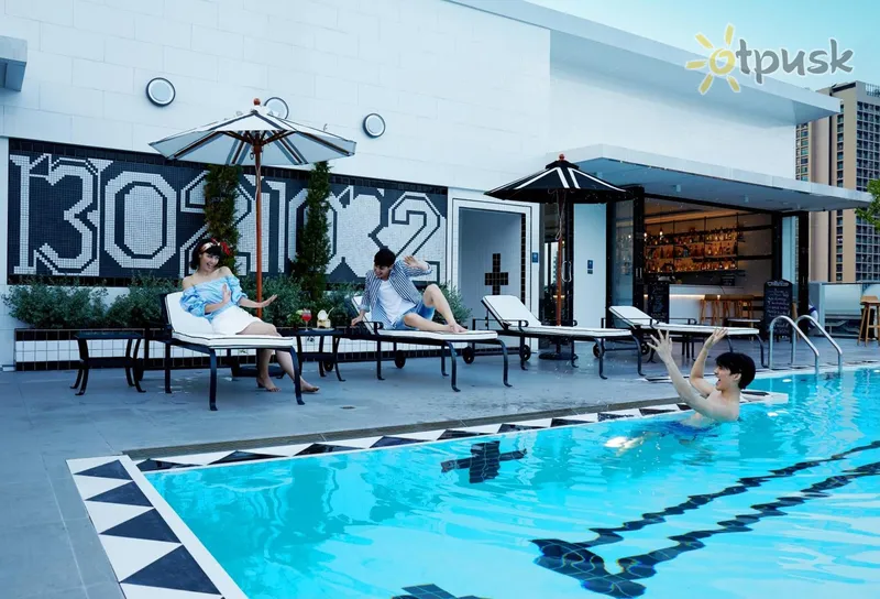 Фото отеля Vince Hotel Pratunam 4* Бангкок Таїланд екстер'єр та басейни
