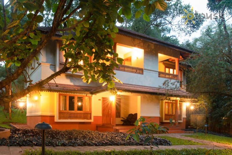 Фото отеля Greenwoods Resort 5* Керала Индия экстерьер и бассейны