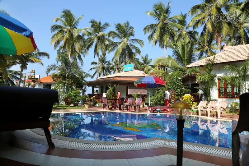 Фото отеля Samsara Harmony Beach Resort 3* Керала Индия экстерьер и бассейны