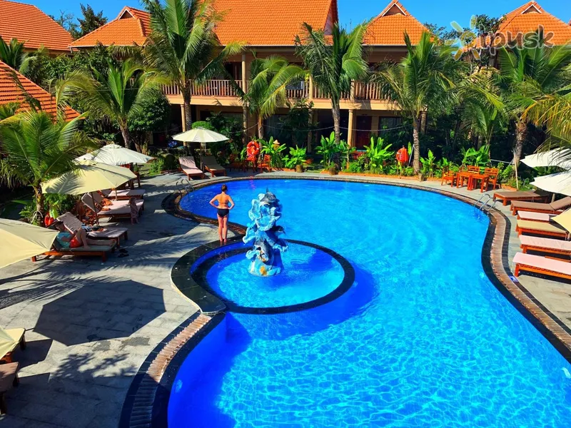 Фото отеля Golden Topaz Resort 3* apie. Phu Quoc Vietnamas išorė ir baseinai