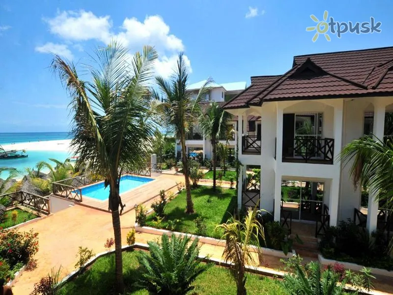 Фото отеля Almasi Beach Resort Kendwa 4* Кендва Танзанія екстер'єр та басейни