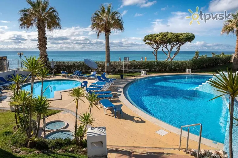 Фото отеля Grand Muthu Oura View Beach Club 5* Алгарве Португалия экстерьер и бассейны