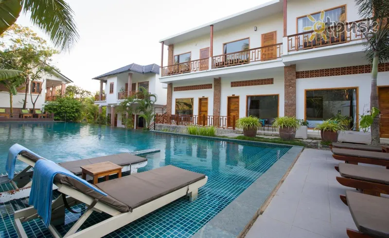 Фото отеля Nadine Phu Quoc Resort 3* о. Фукуок Вьетнам экстерьер и бассейны