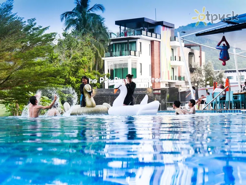Фото отеля The Par Phuket 4* о. Пхукет Таїланд екстер'єр та басейни