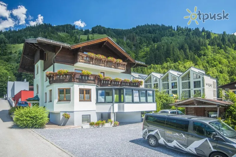 Фото отеля Gratz Gaestehaus 3* Bādhofgašteina Austrija ārpuse un baseini