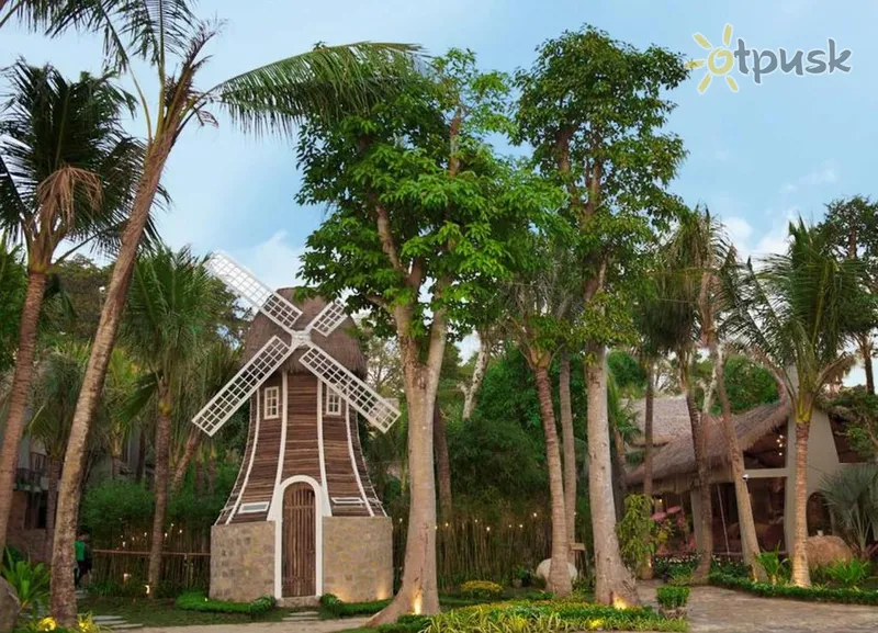 Фото отеля M Village Tropical Phu Quoc 4* apie. Phu Quoc Vietnamas išorė ir baseinai