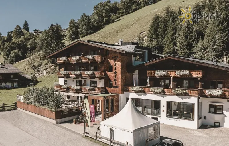 Фото отеля Tiroler Buam Hotel 4* Заальбах Австрія екстер'єр та басейни