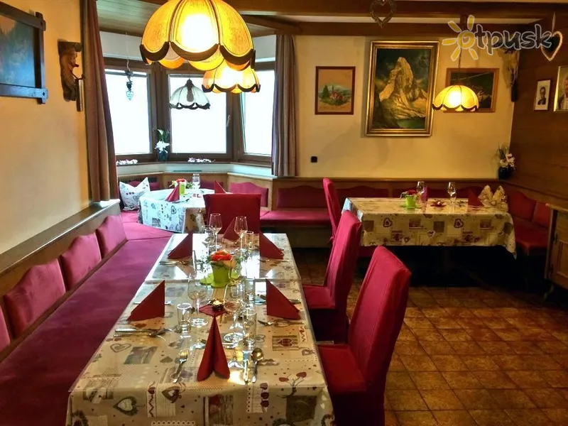 Фото отеля Erlerhof Pension 2* Zell am Ziller Austrija bāri un restorāni