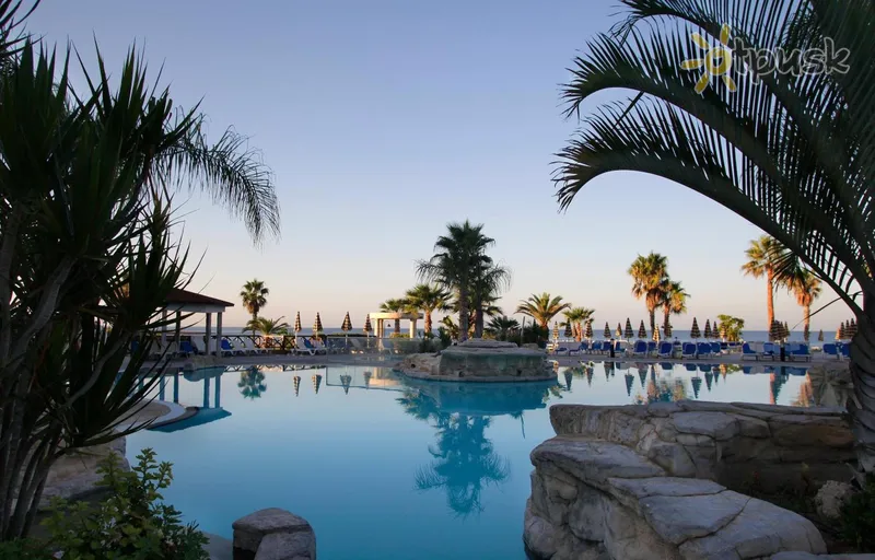 Фото отеля Leonardo Cypria Bay 4* Пафос Кипр экстерьер и бассейны