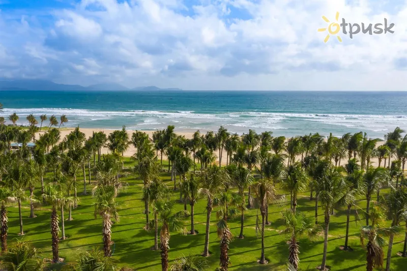 Фото отеля Selectum Noa Resort Cam Ranh 5* Нячанг Вьетнам пляж