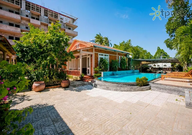 Фото отеля Lotus Apartment 2* о. Фукуок В'єтнам екстер'єр та басейни