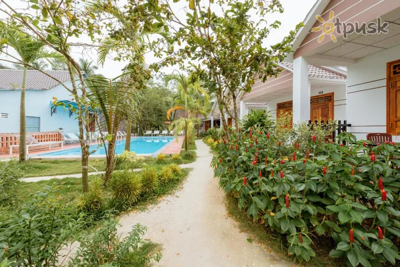 Фото отеля Hien Minh Bungalow 3* о. Фукуок В'єтнам екстер'єр та басейни