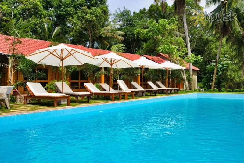 Фото отеля Azura Phu Quoc Resort 3* о. Фукуок В'єтнам екстер'єр та басейни