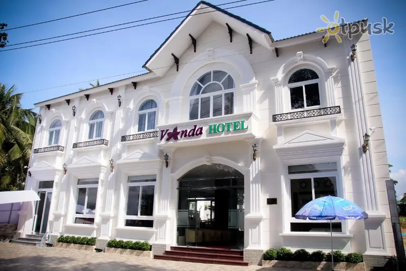 Фото отеля Vanda Phu Quoc Hotel 3* par. Phu Quoc Vjetnama ārpuse un baseini