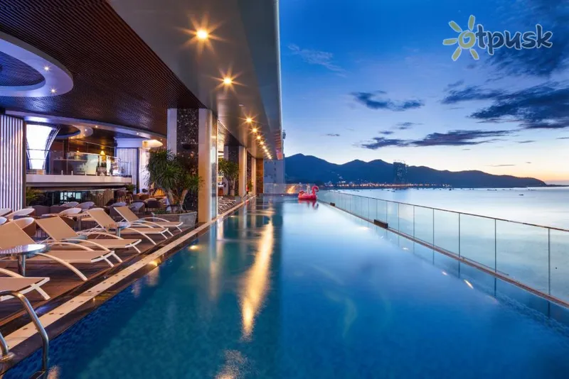 Фото отеля Nha Trang Horizon Hotel 5* Нячанг Вьетнам экстерьер и бассейны