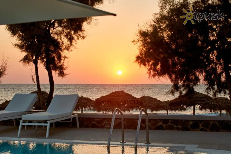 Фото отеля Costa Grand Resort & Spa 5* о. Санторіні Греція екстер'єр та басейни
