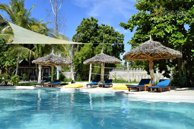 Фото отеля Aya Beach Bungalows 3* Кизимказі Танзанія екстер'єр та басейни