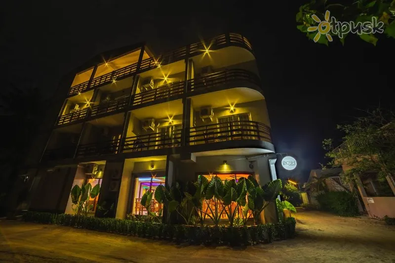 Фото отеля Grand Beach Dhigurah 3* Ари (Алифу) Атолл Мальдивы экстерьер и бассейны