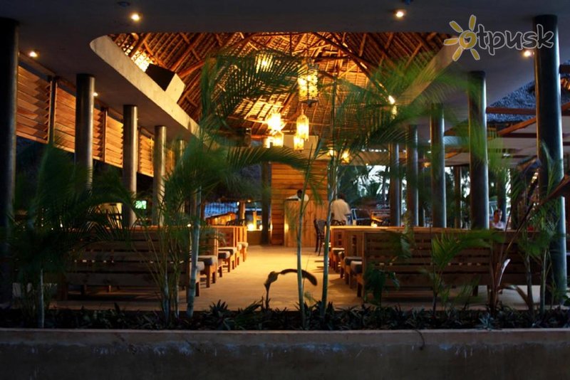 Фото отеля Sunset Kendwa Beach Hotel 3* Кендва Танзания бары и рестораны