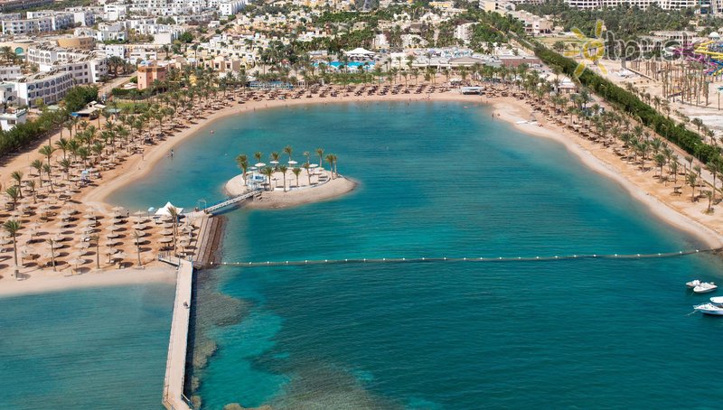 Фото отеля Mirage Bay Resort & Aquapark Lilly Land 4* Хургада Египет пляж