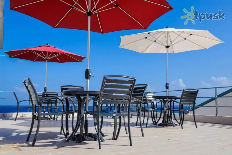Фото отеля Season Holidays Hulhumale 4* Північний Мале Атол Мальдіви бари та ресторани