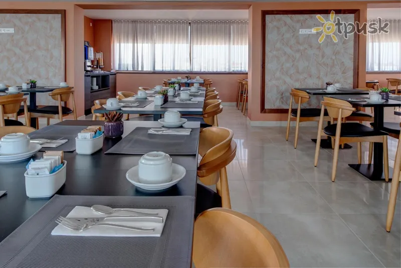 Фото отеля VIP Executive Picoas 4* Lisabona Portugāle bāri un restorāni