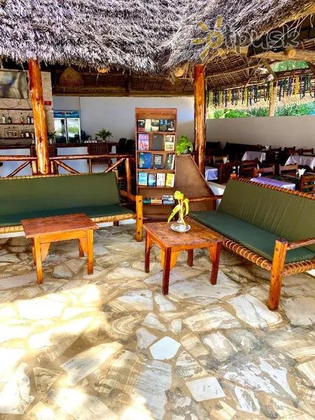 Фото отеля The Star Hotel Zanzibar 3* Джамбіані Танзанія бари та ресторани