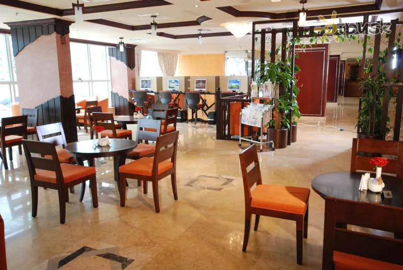 Фото отеля Al Bustan Hotel Sharjah 4* Шарджа ОАЭ бары и рестораны
