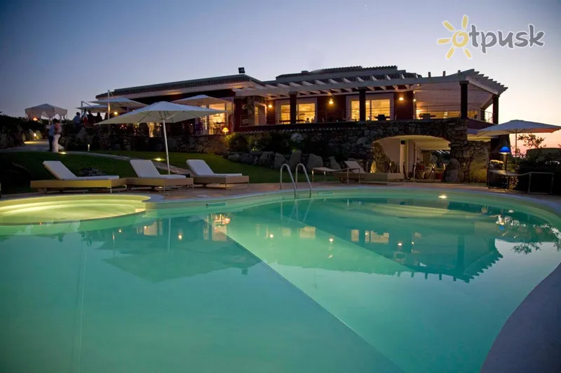 Фото отеля Bajalogia Resort 4* о. Сардинія Італія екстер'єр та басейни