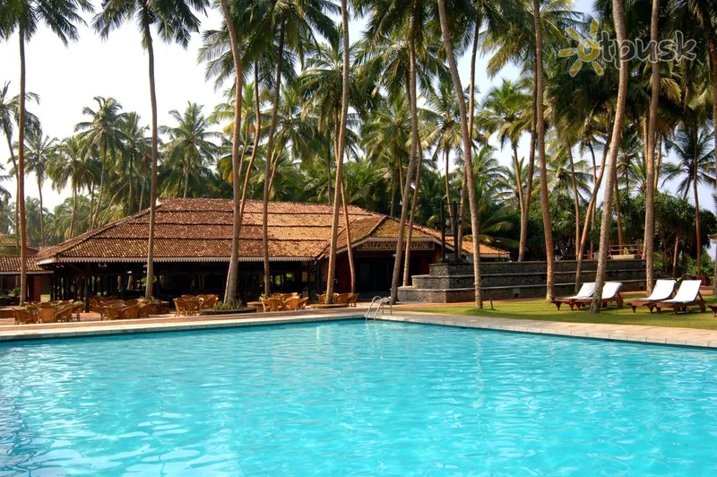 Фото отеля Club Bentota 4* Bentota Šri Lanka išorė ir baseinai