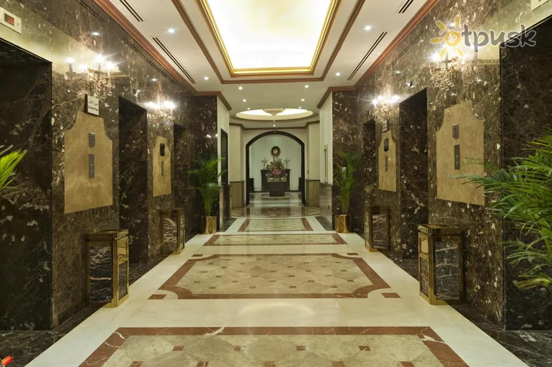 Фото отеля Governor West Bay Suites and Residences 5* Доха Катар лобі та інтер'єр