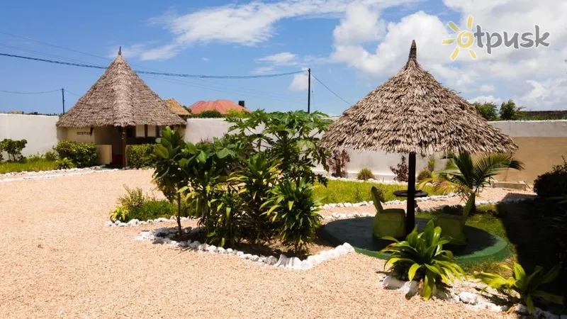 Фото отеля Yasa Inn 3* Нунгві Танзанія екстер'єр та басейни