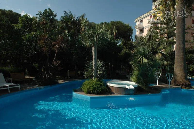 Фото отеля Reginna Palace 4* Салерно Італія екстер'єр та басейни