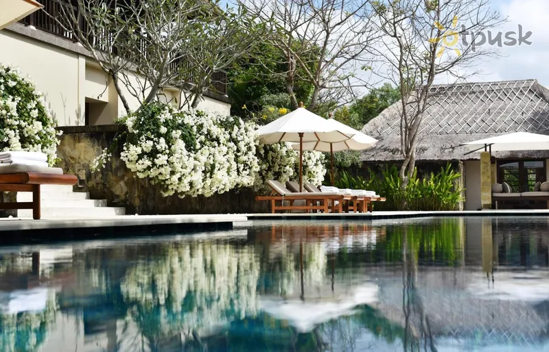 Фото отеля Revivo Wellness Resort 5* Нуса Дуа (о. Бали) Индонезия экстерьер и бассейны
