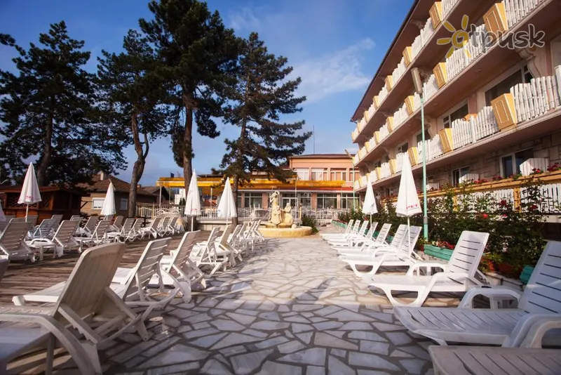 Фото отеля Aura Balneo Hotel 3* Велинград Болгария экстерьер и бассейны