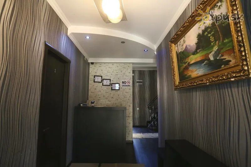 Фото отеля Crystal Palace Hotel 3* Тбилиси Грузия лобби и интерьер