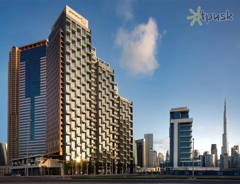 Фото отеля Millennium Atria Business Bay 5* Dubajus JAE išorė ir baseinai