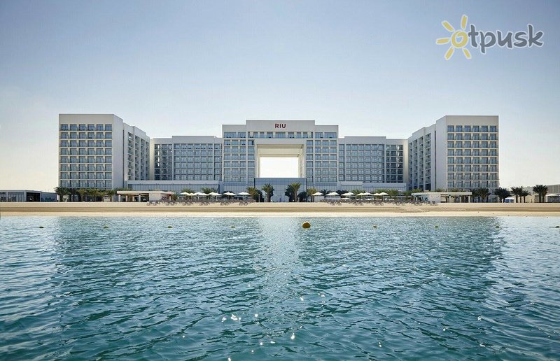 Фото отеля Riu Dubai 4* Дубай ОАЭ экстерьер и бассейны