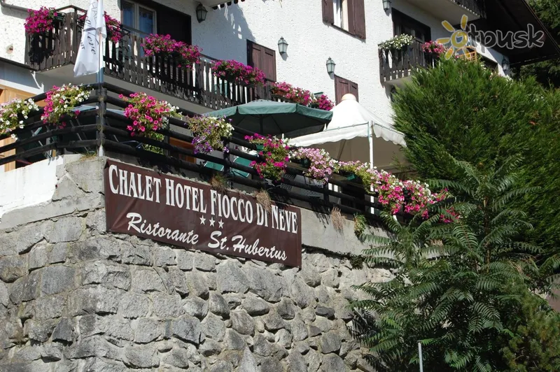Фото отеля Chalet Fiocco Di Neve 3* Пинцоло Италия экстерьер и бассейны