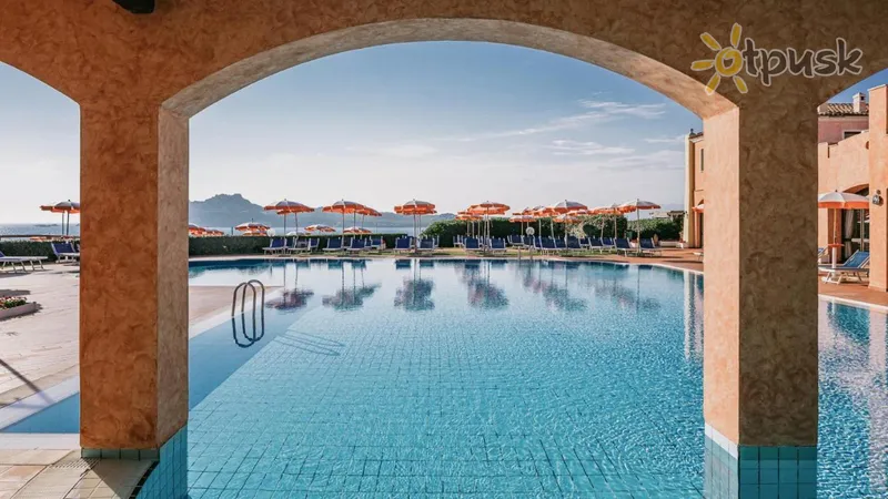 Фото отеля Mangia's Santa Teresa Resort 4* о. Сардинія Італія екстер'єр та басейни