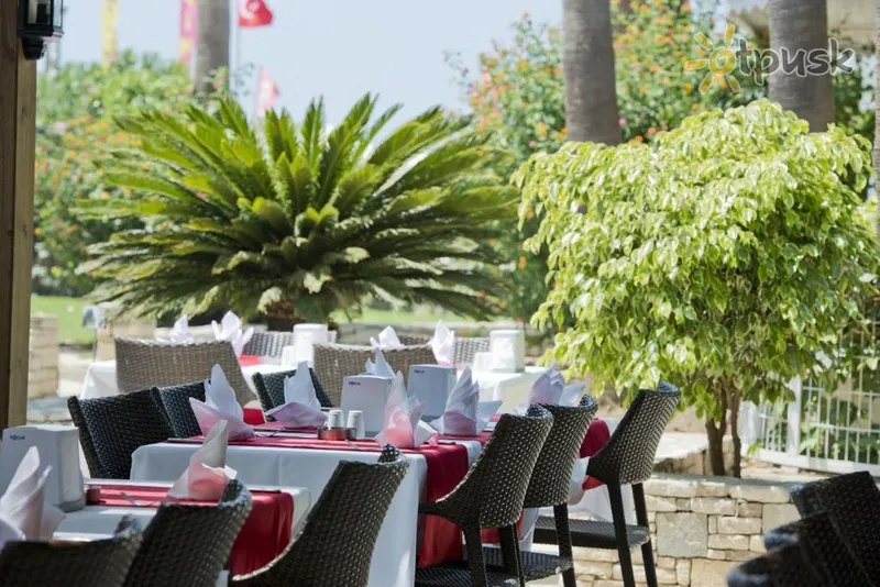 Фото отеля Trendy Side Beach Hotel 4* Сиде Турция бары и рестораны