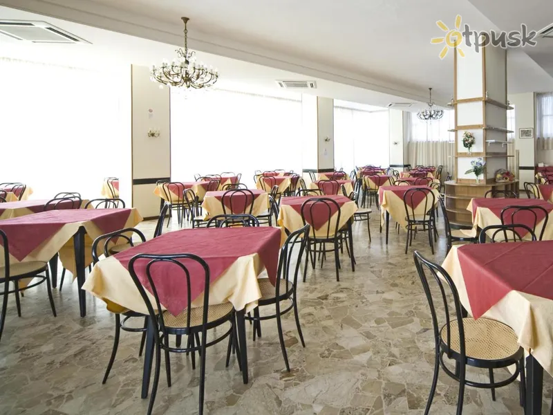 Фото отеля Telstar Hotel 3* Riminis Italija barai ir restoranai
