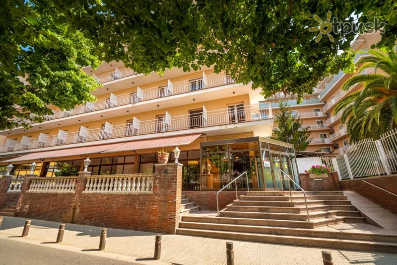Фото отеля The B&B By Guitart Hotels 3* Коста Брава Іспанія екстер'єр та басейни