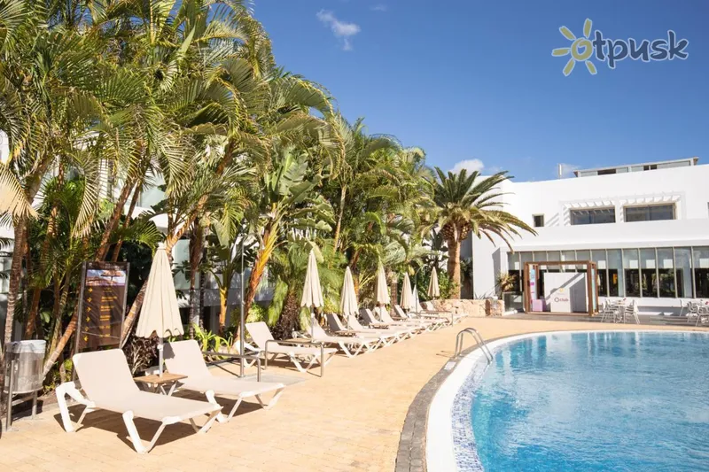 Фото отеля R2 Bahia Playa Design Hotel & Spa 4* par. Fuerteventura (Kanāriju salas) Spānija ārpuse un baseini